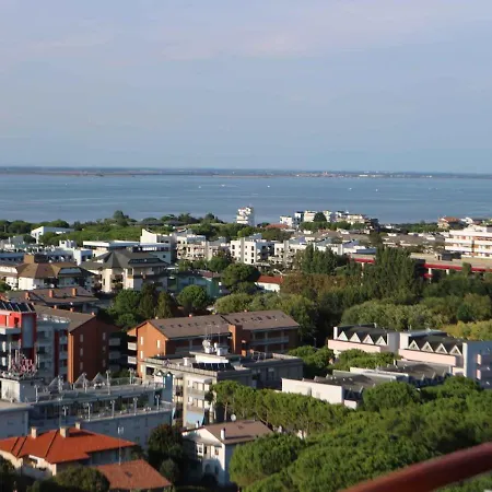 アパート Apartments In Lignano Sabbiadoro 42763