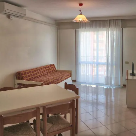 アパート Apartments In Lignano Sabbiadoro 42763 リニャーノ・サッビアドーロ